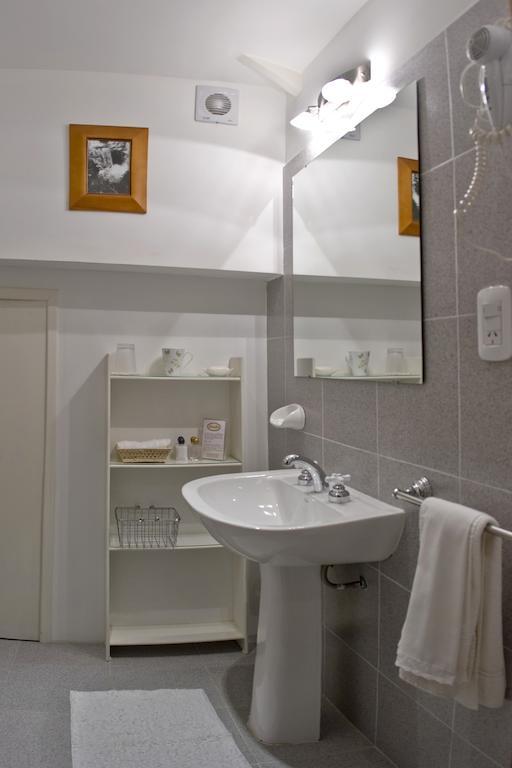 Hosteria Canela B&B เอสเกล ภายนอก รูปภาพ