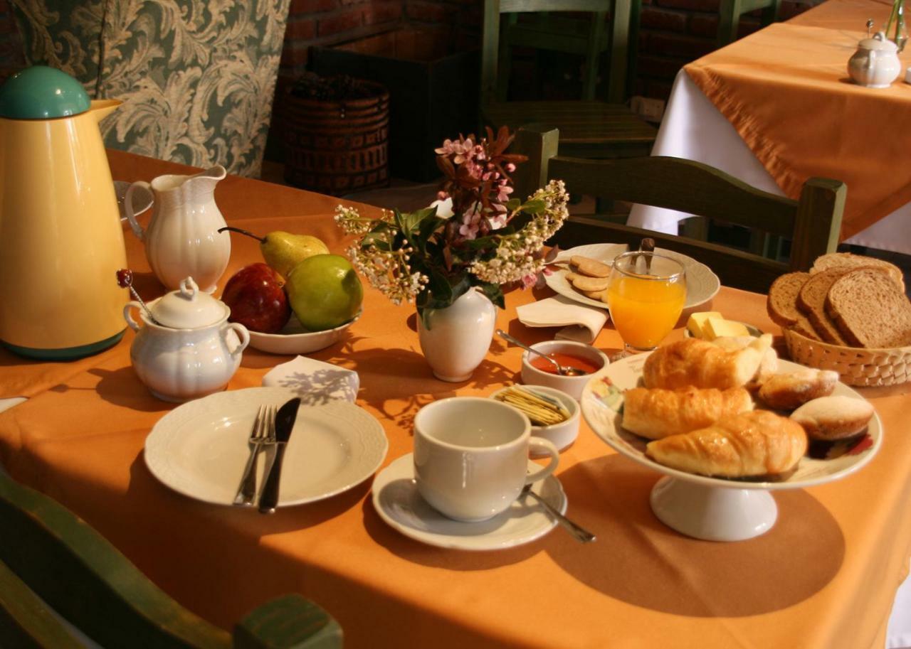 Hosteria Canela B&B เอสเกล ภายนอก รูปภาพ